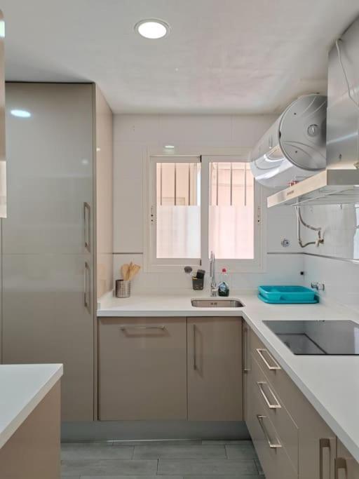 Escapada Santa Justa Apartment เซบีญา ภายนอก รูปภาพ